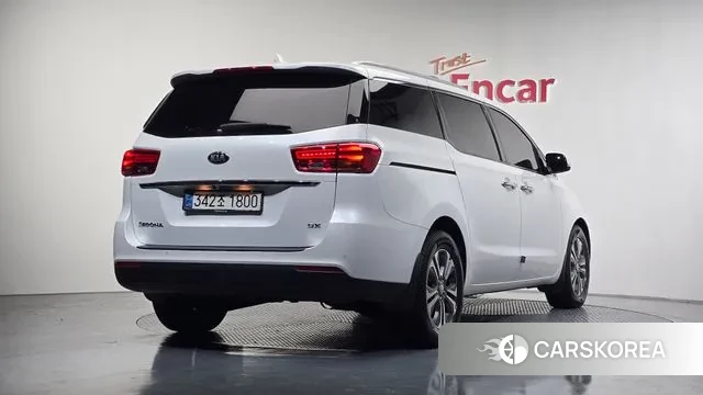 Kia The New Carnival id 3361945 из Кореи 12