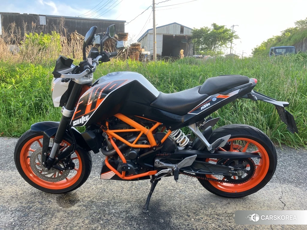 Проданный KTM 390 DUKE 2016 из Японии, фото 2