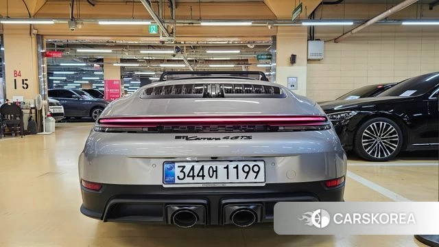 Porsche 911(992) id 4511097 из Кореи 12