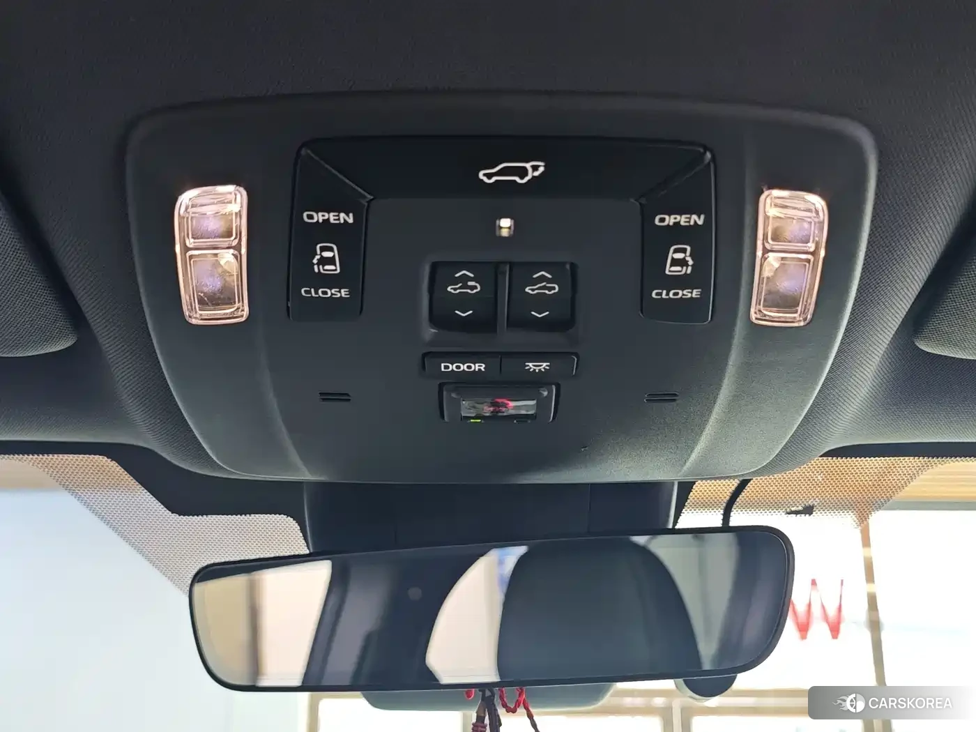 Toyota Sienna id 4634746 из Китая 13