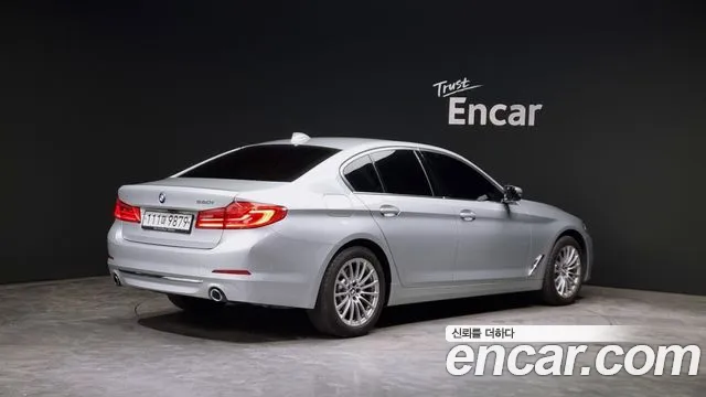 BMW 5 Series (G30) id 2623412 из Кореи 12