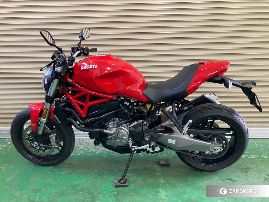 Проданный Ducati MONSTER 821 2020 из Японии, фото 2