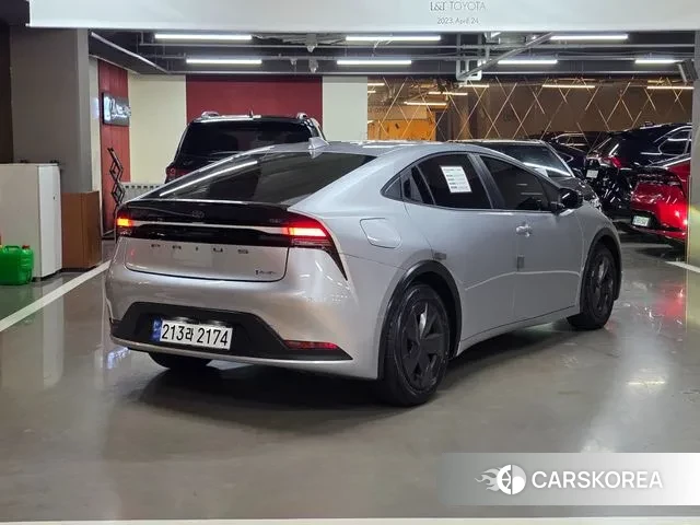 Toyota Prius 5th Generation id 3159015 из Кореи 9