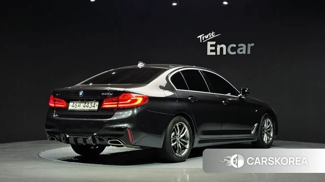 BMW 5 Series (G30) id 4684139 из Кореи 12