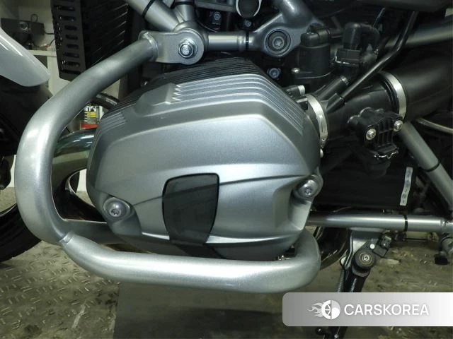 Engine photo