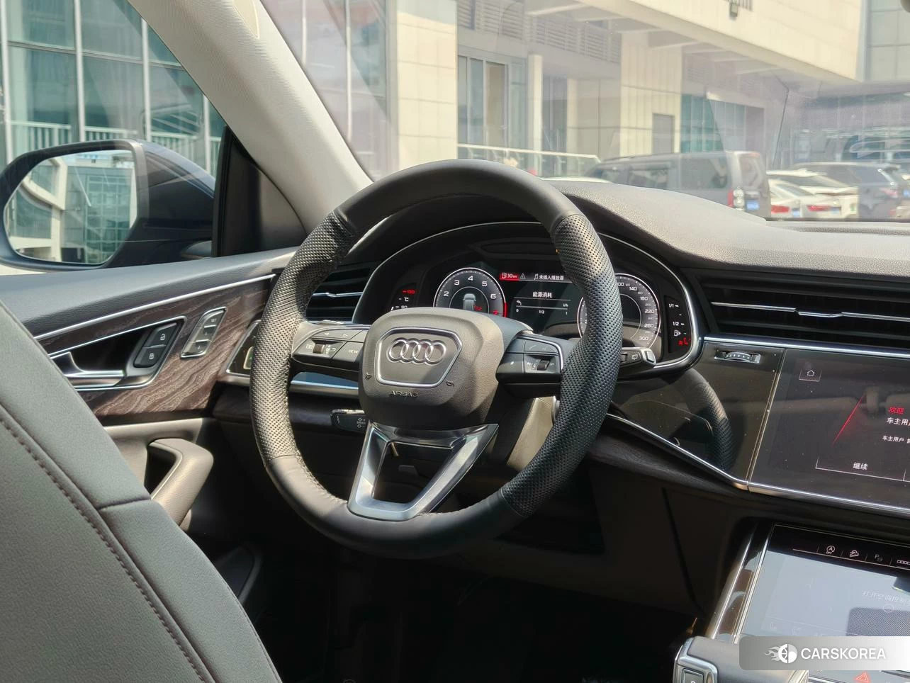 Audi Q8 id 4426904 из Китая 7