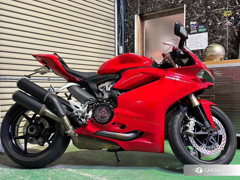 Проданный Ducati 1299 PANIGALE 2015 из Японии, фото 2