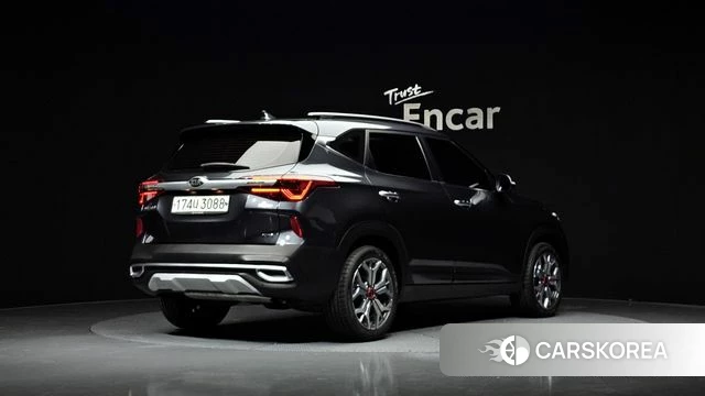 Kia Seltos id 4019974 из Кореи 12