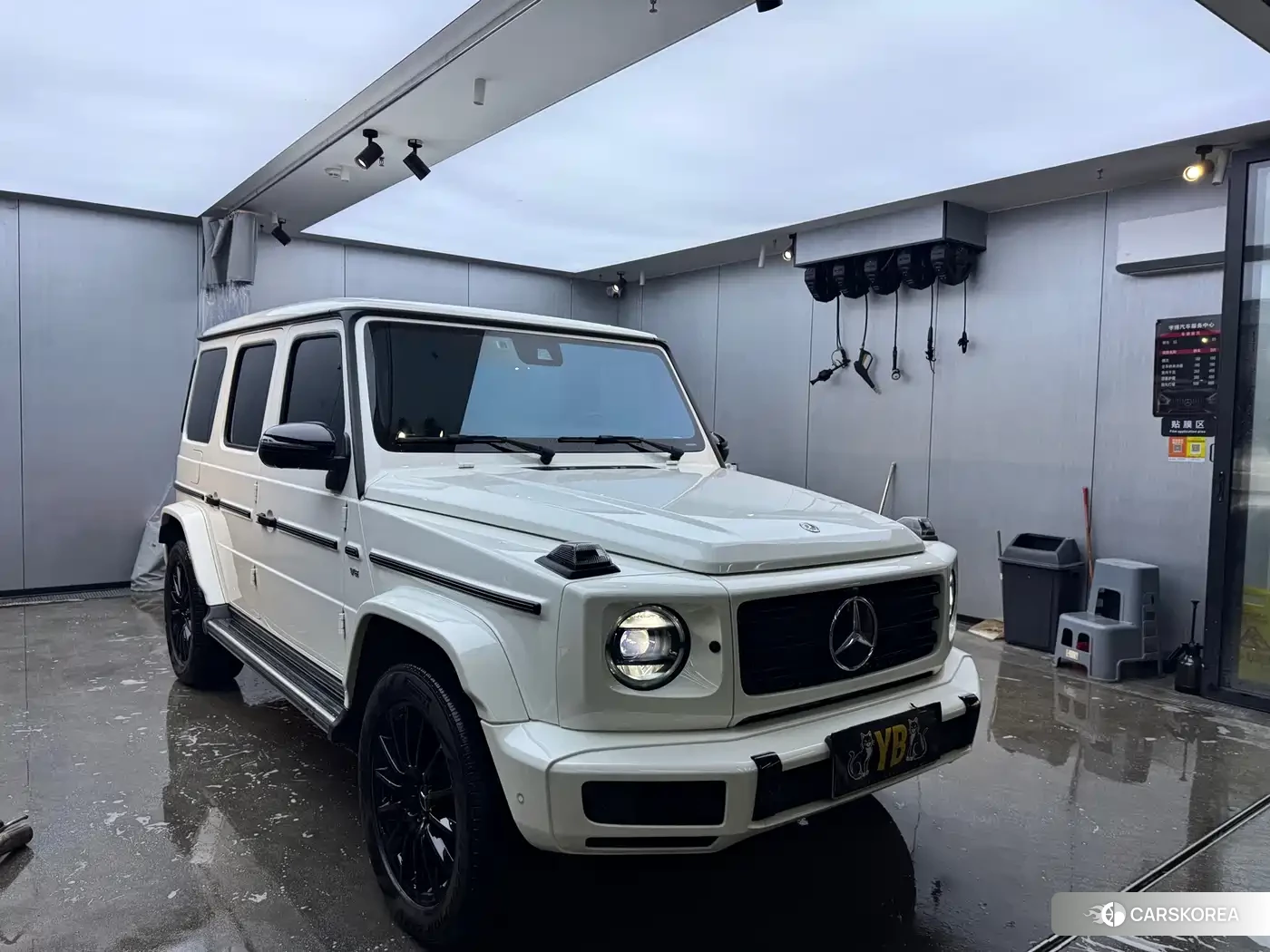 Mercedes-Benz G-Class 2023 Белый из Китая, фото 3