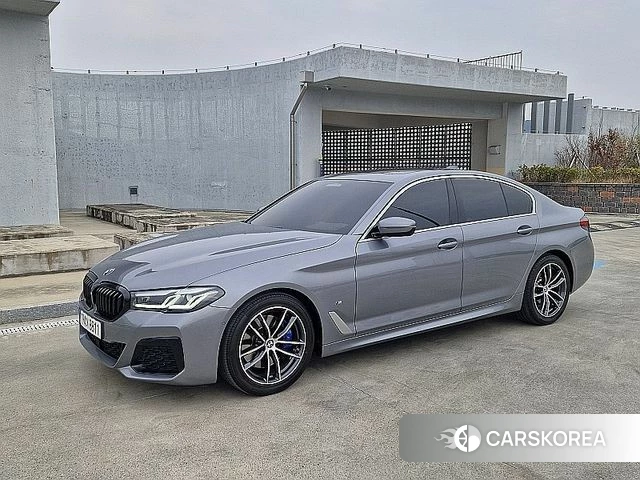 BMW 5 Series (G30) id 3811856 из Кореи 12