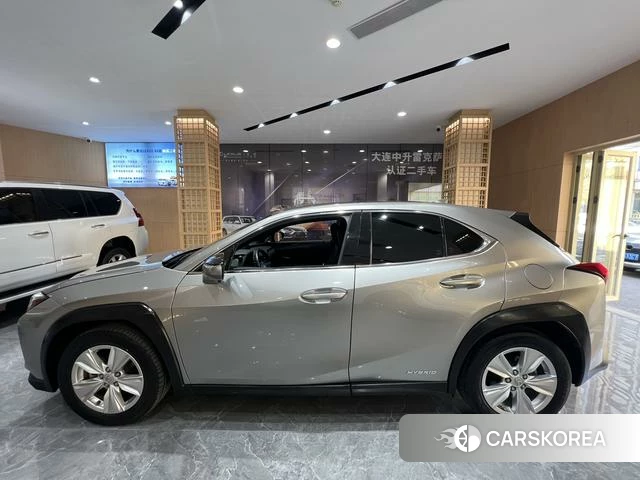 Lexus UX id 4276294 из Китая 10