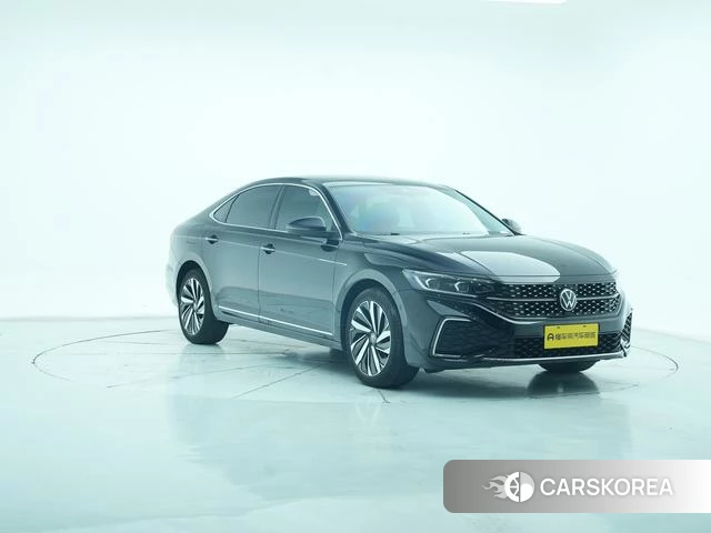 Volkswagen Passat id 4275897 из Китая 12