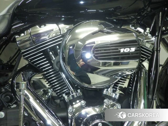 Engine photo