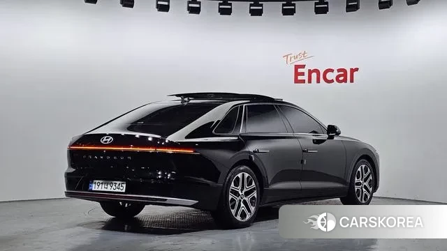 Hyundai Grandeur (GN7) id 3675326 из Кореи 12