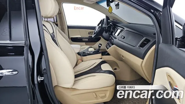 Kia The New Carnival id 2764082 из Кореи 12