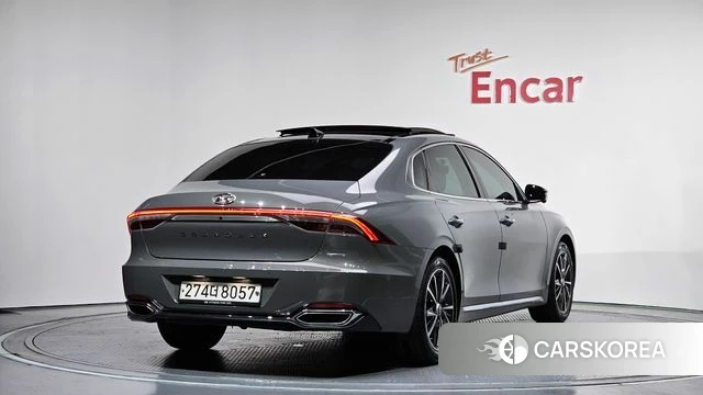 Hyundai The New Grandeur IG Hybrid id 4317703 из Кореи 12