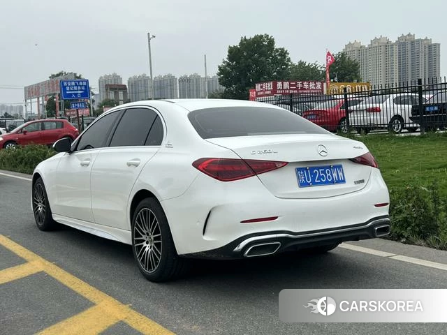 Mercedes-Benz Class C 2024 Белый из Китая, фото 3