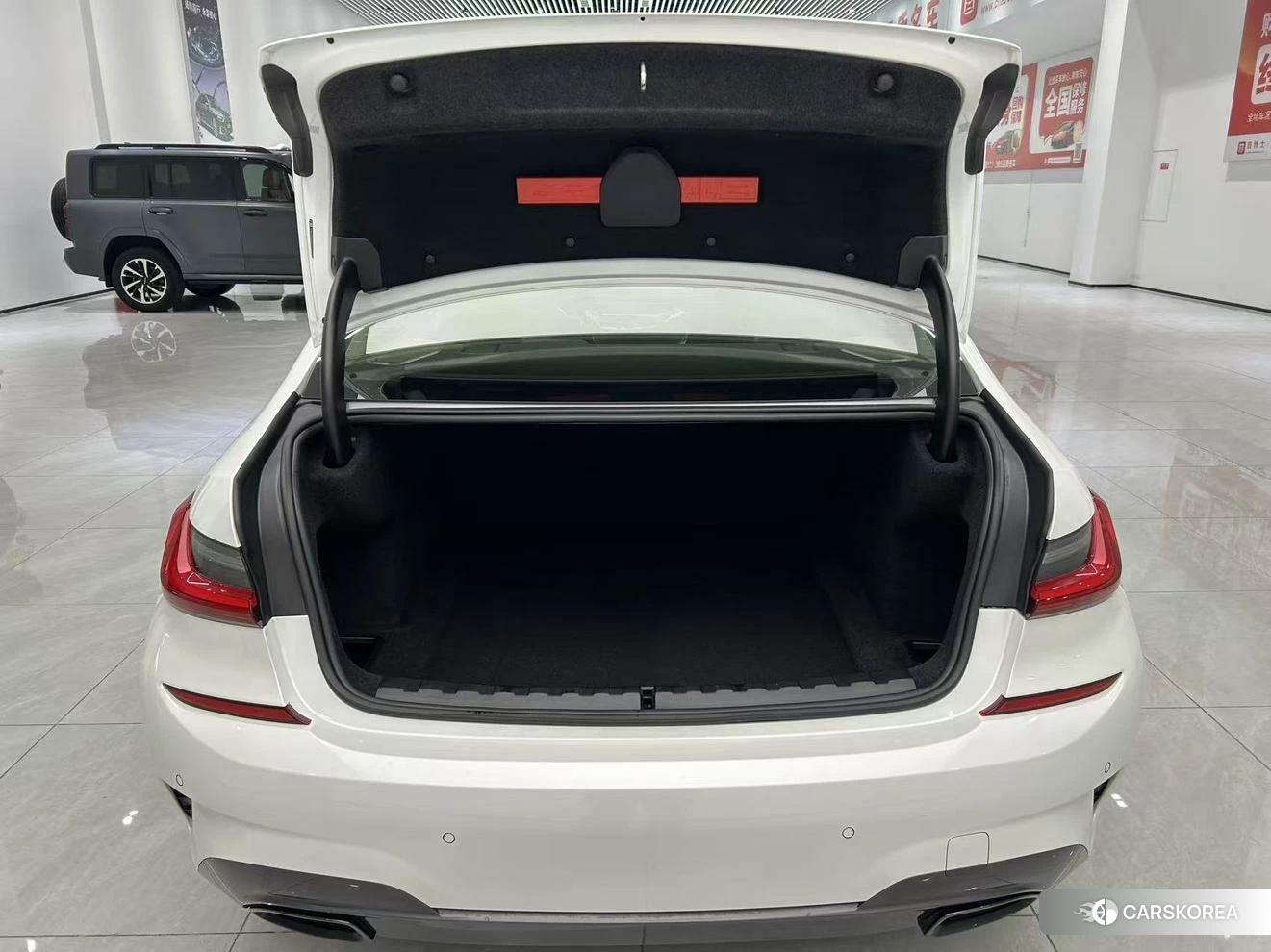 BMW 3 series id 4504937 из Китая 12