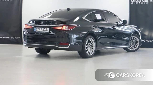 Lexus ES300h 7th generation id 4686488 из Кореи 7