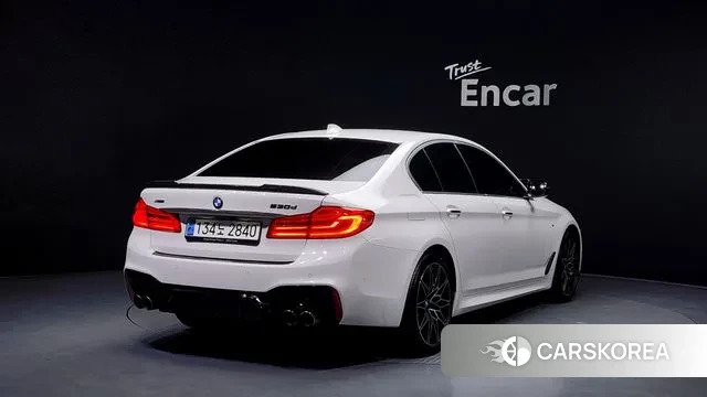 BMW 5 Series (G30) id 3397091 из Кореи 12