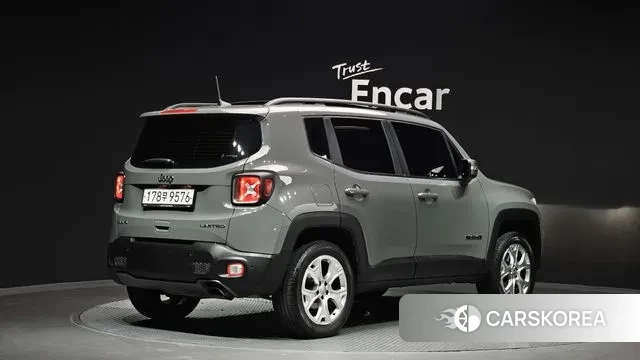 Jeep Renegade id 3302495 из Кореи 12