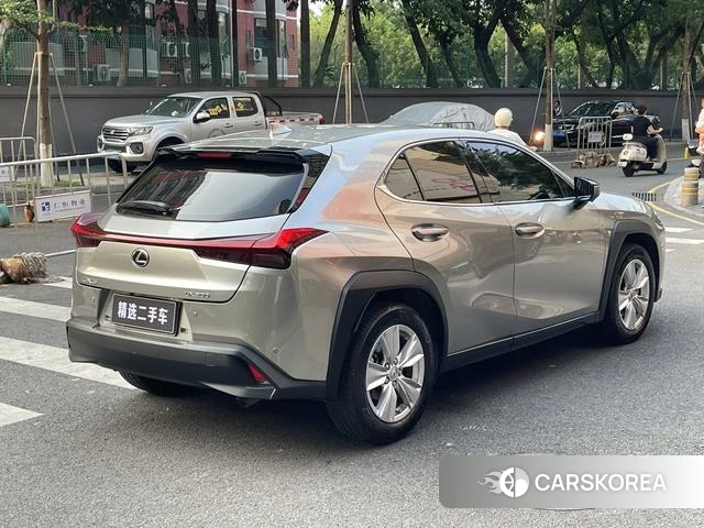 Lexus UX id 4274454 из Китая 9