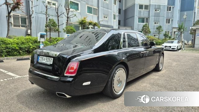 Rolls-Royce Phantom id 4375671 из Кореи 12