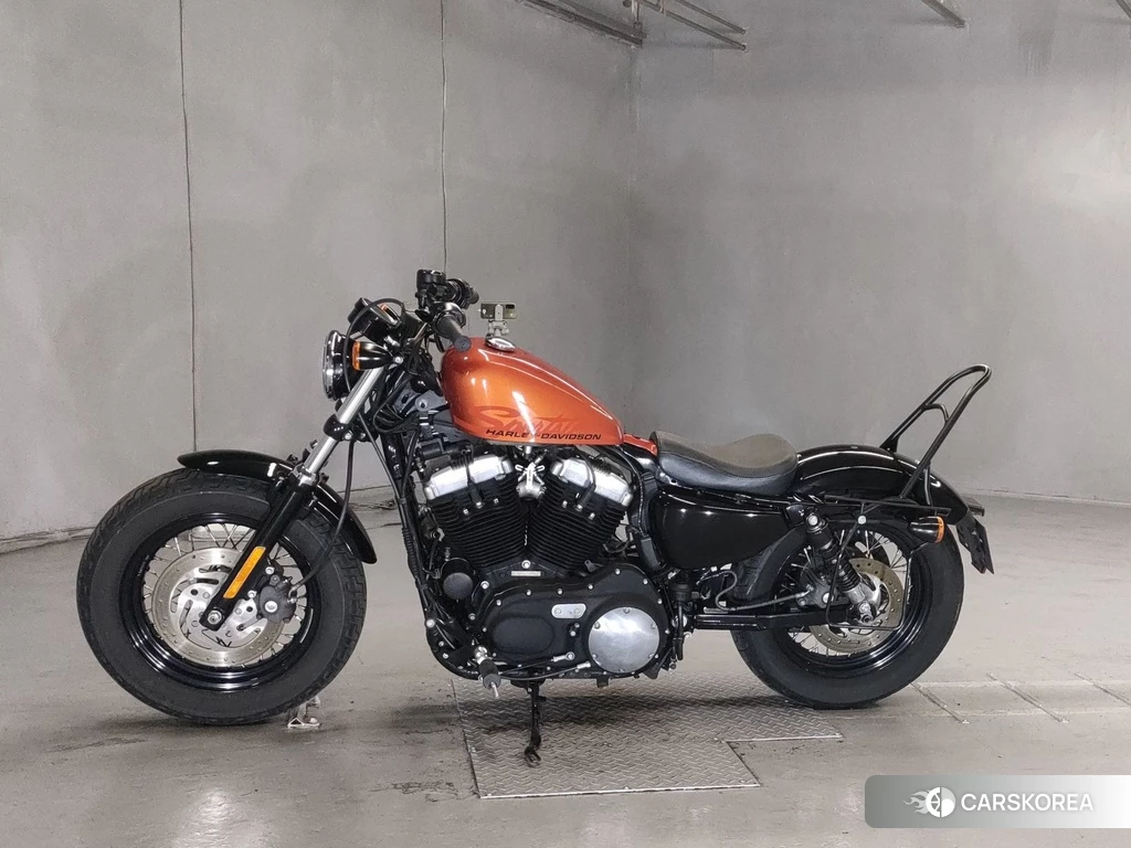 Проданный Harley-Davidson Sportster 48 XL1200X 2011 из Японии, фото 2