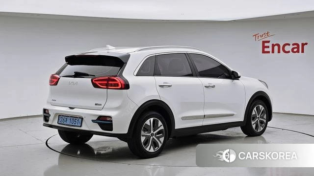 Kia Niro EV id 4518842 из Кореи 12