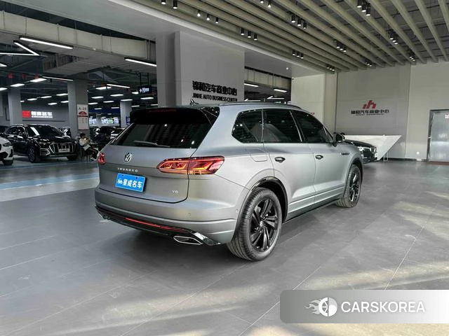 Volkswagen Touareg id 4300114 из Китая 12