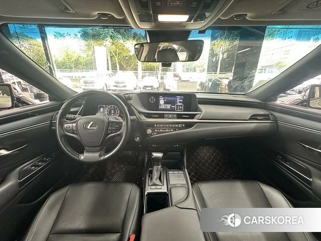 Lexus ES id 4279273 из Китая 12