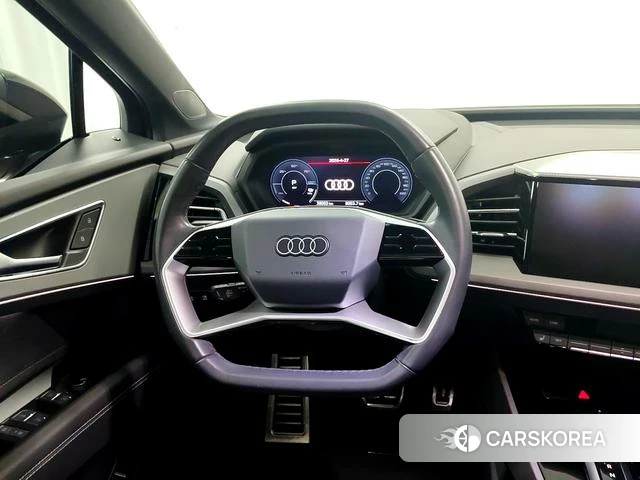 Audi Q5 e-tron id 4229209 из Китая 12
