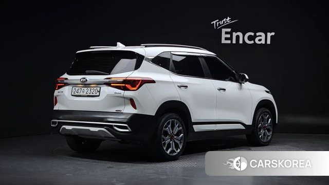 Kia Seltos id 4614773 из Кореи 12