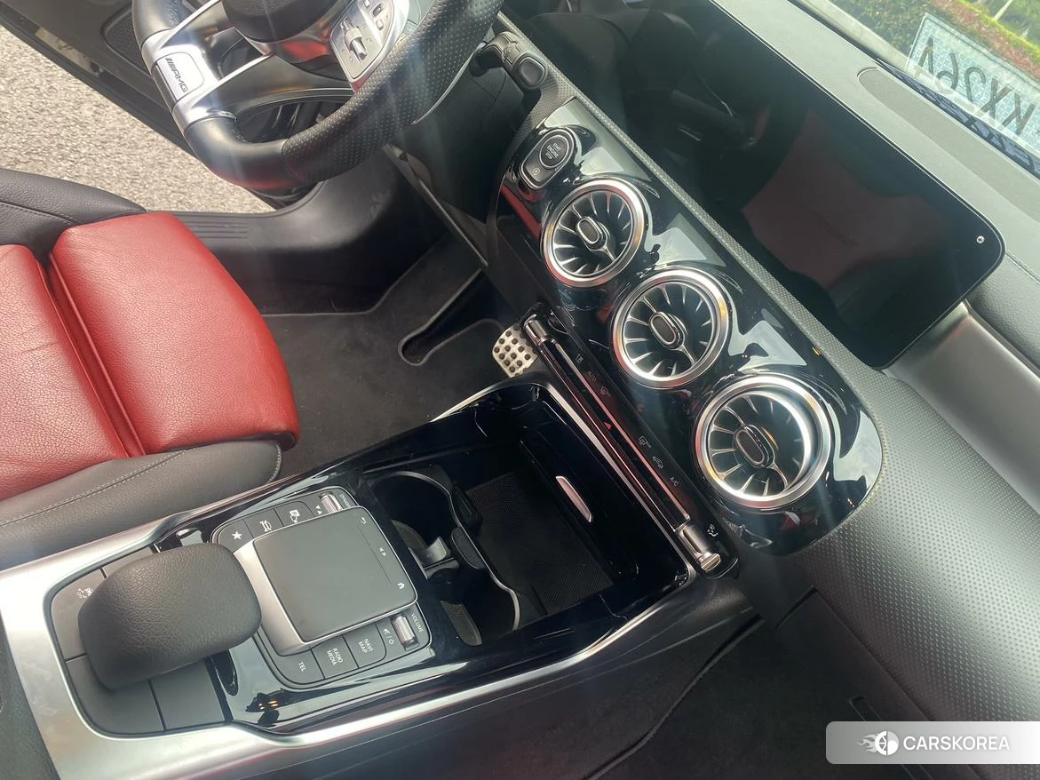 Mercedes-Benz Class A AMG (imported) 2021 Черный из Китая, фото 3