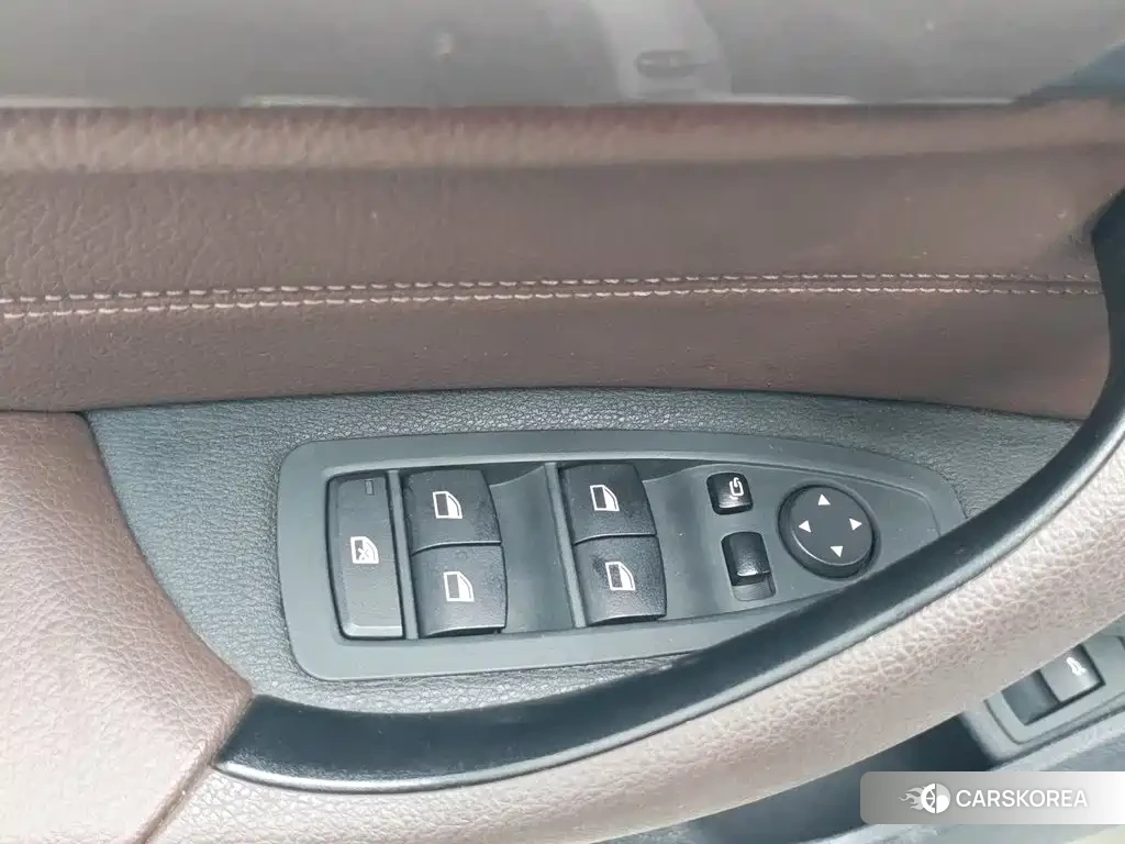 BMW X1 id 4679843 из Китая 12