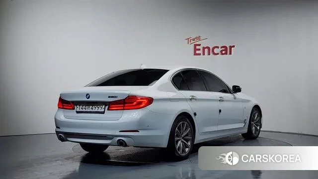 BMW 5 Series (G30) id 3489793 из Кореи 12