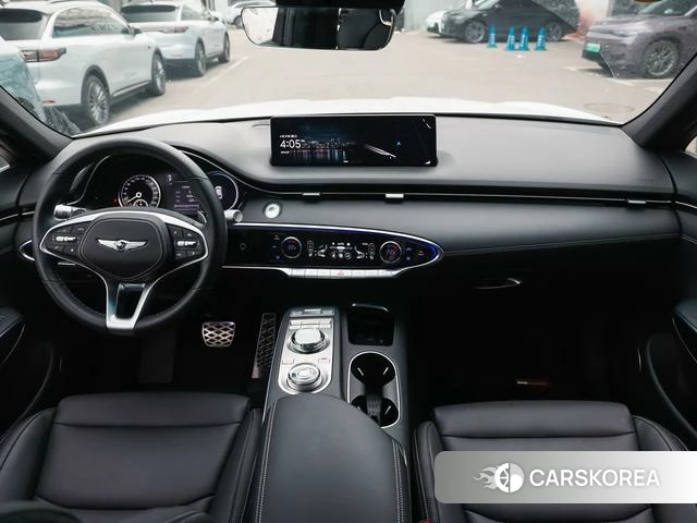 Genisys GV70 2024 Белый из Китая, фото 3