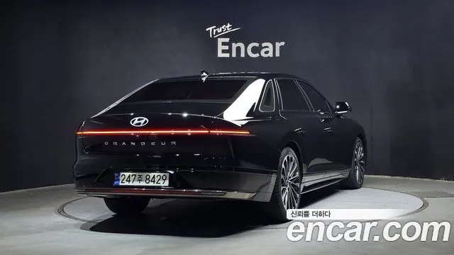Hyundai Grandeur Hybrid (GN7) id 2874000 из Кореи 12