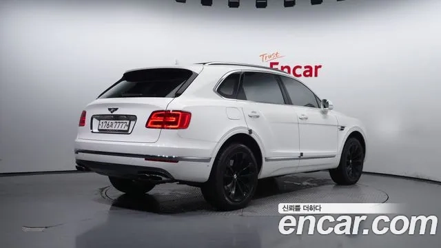 Bentley Bentayga id 2859954 из Кореи 12