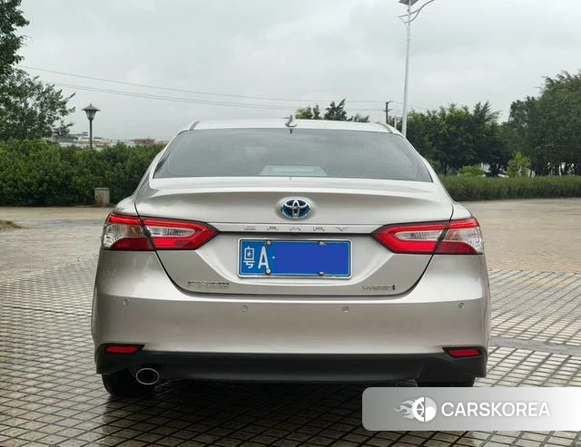 Toyota Camry 2021 Шампань из Китая, фото 2