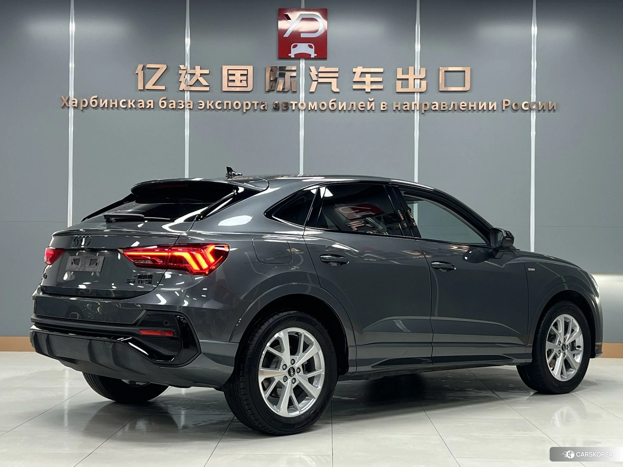 Audi Q3 Sportback id 4479778 из Китая 12