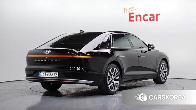 Hyundai Grandeur (GN7) id 3811011 из Кореи 12