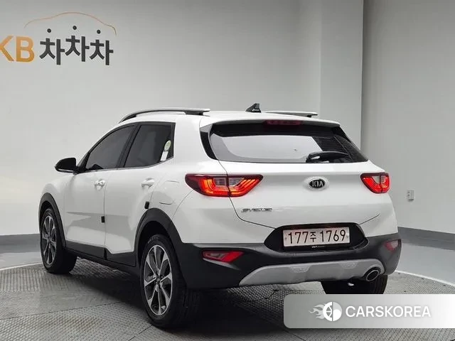 Kia Stonic id 3476699 из Кореи 12