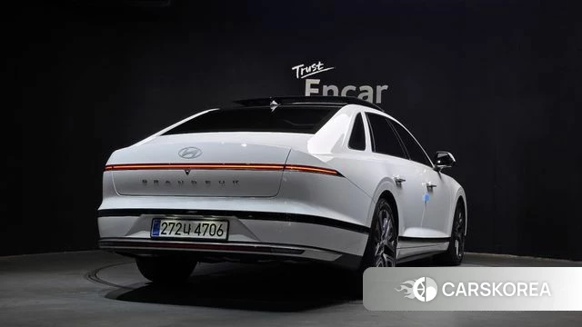Hyundai Grandeur Hybrid (GN7) id 3914154 из Кореи 12