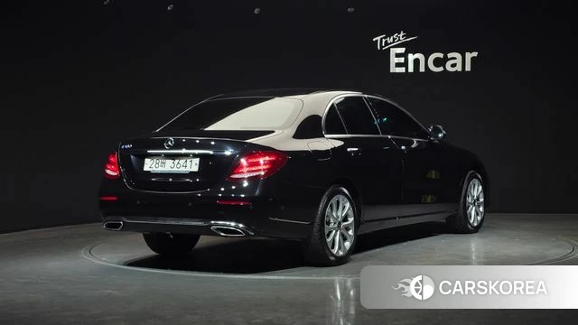 Mercedes-Benz E-Class W213 id 4311159 из Кореи 12