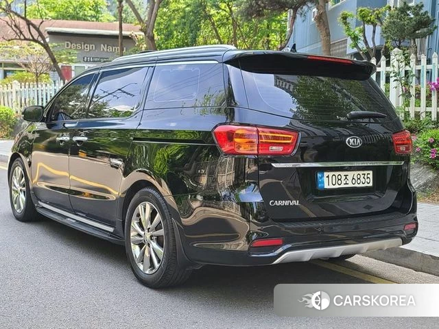 Kia The New Carnival id 4250897 из Кореи 12