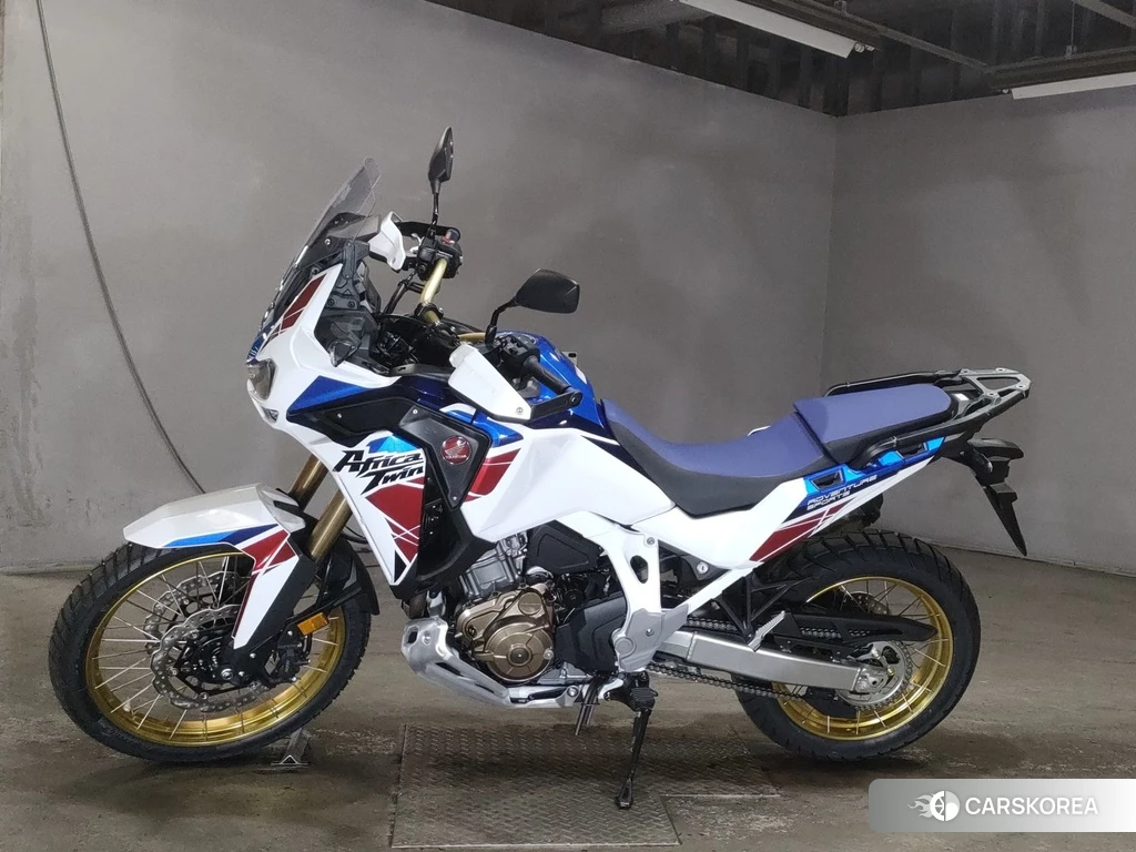 Проданный Honda CRF1100L AFRICA TWIN ADV ES DCT 2024 из Японии, фото 2