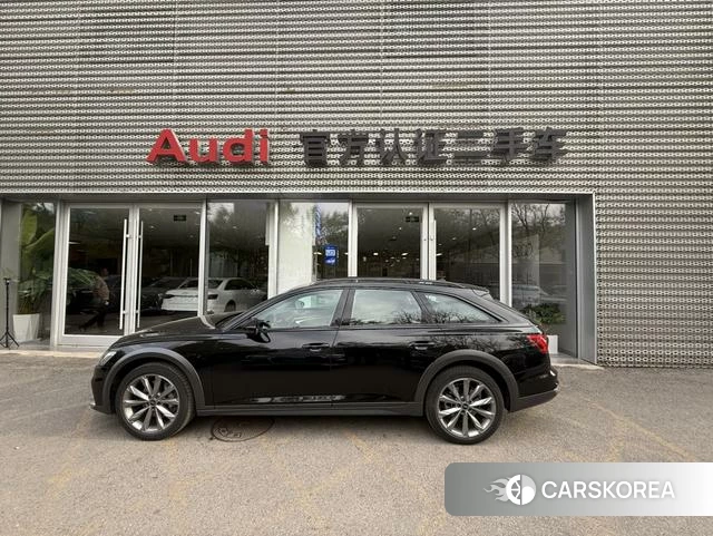 Audi A6 (import) 2024 Черный из Китая, фото 2