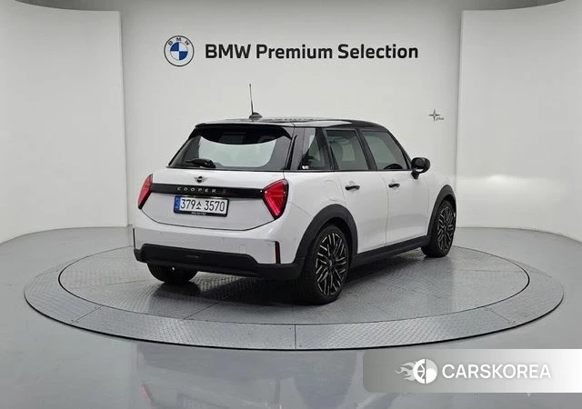 Mini Cooper S 4th Generation 2025 Белый из Кореи, фото 6