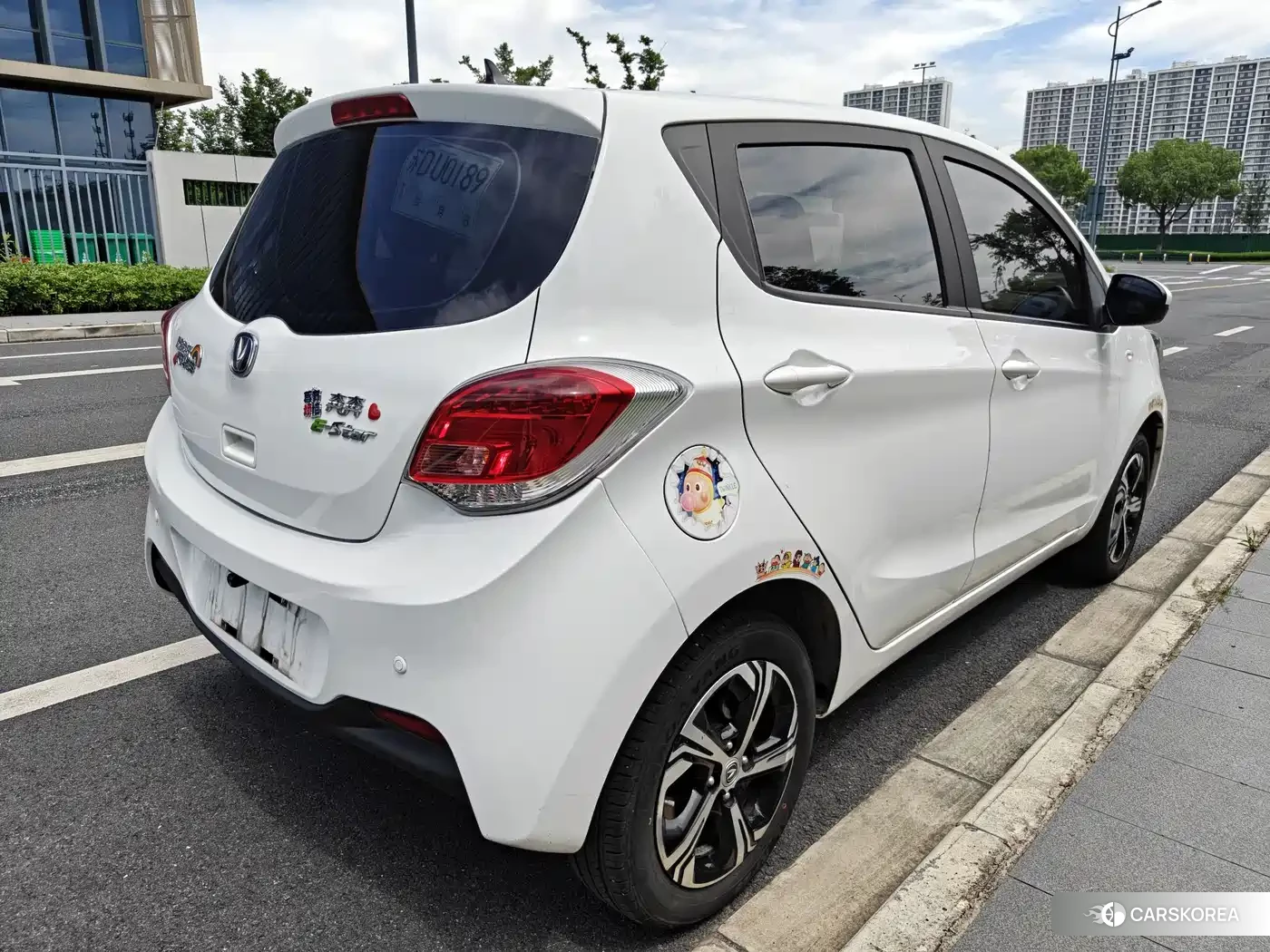 Chang'an Changan Benben E-Star 2022 Белый из Китая, фото 2